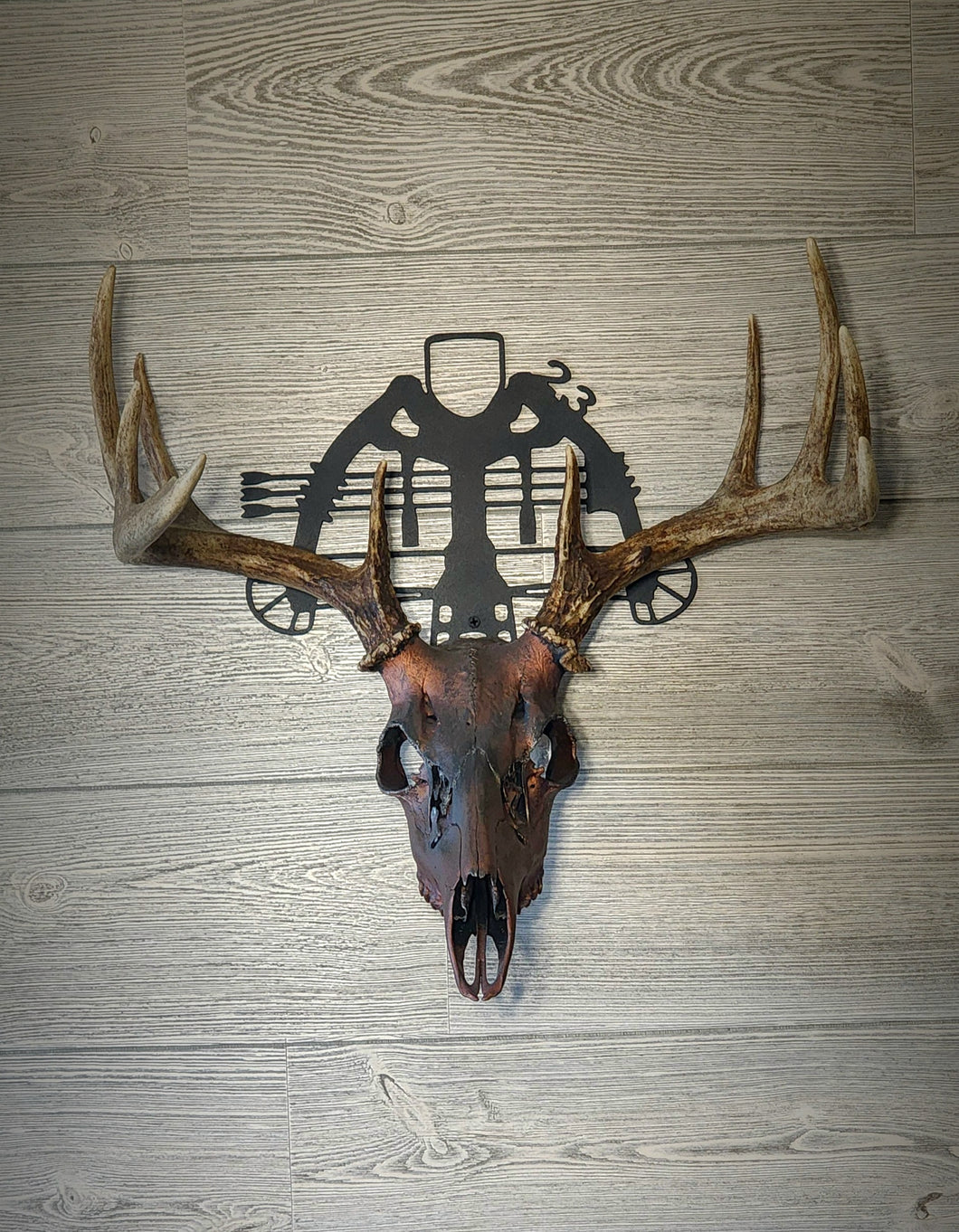 Cross Bow Skull Hanger