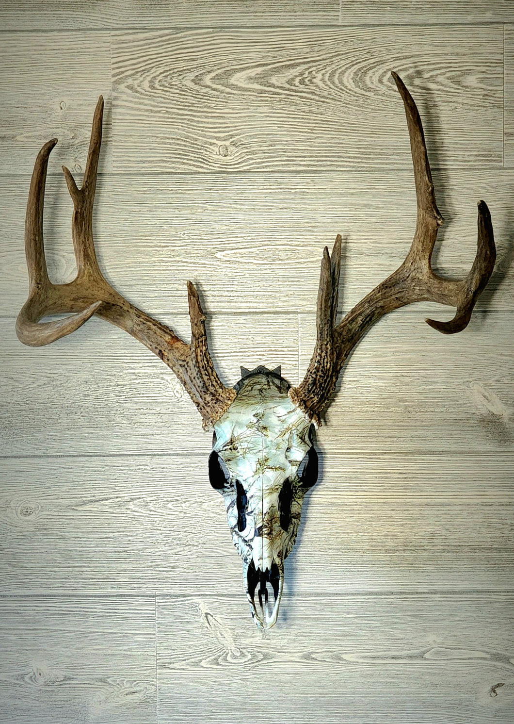 Mini skull hanger