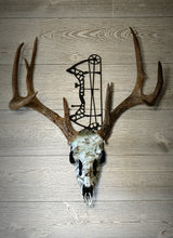 Load image into Gallery viewer, Compound Bow (A) Skull Hanger
