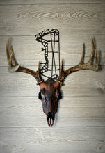 Load image into Gallery viewer, Compound Bow (A) Skull Hanger
